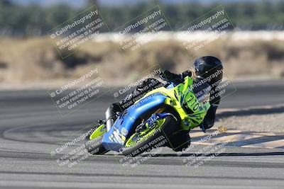 media/Nov-01-2025-CVMA (Sat) [[fc0f7531b8]]/Race 13-Femmewalla-Femmewalla UL/